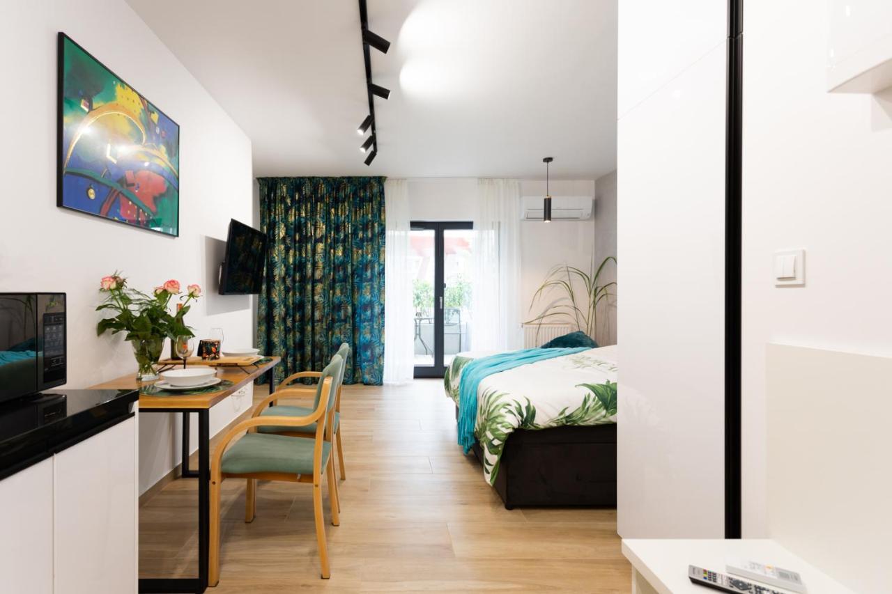 Luxurycity Apartment With Terrace ヴロツワフ エクステリア 写真