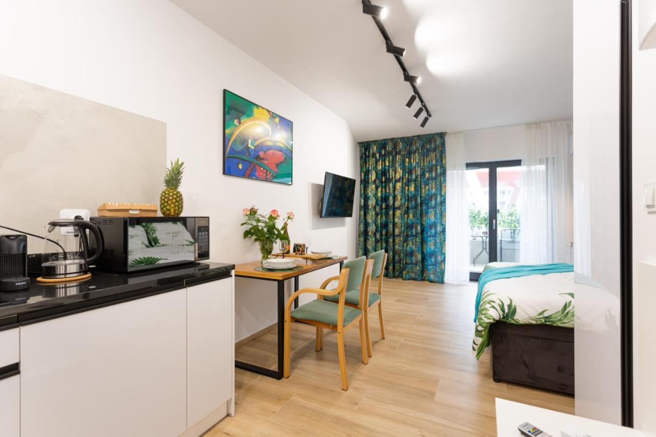 Luxurycity Apartment With Terrace ヴロツワフ エクステリア 写真
