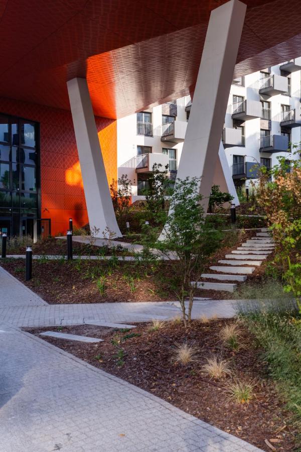 Luxurycity Apartment With Terrace ヴロツワフ エクステリア 写真