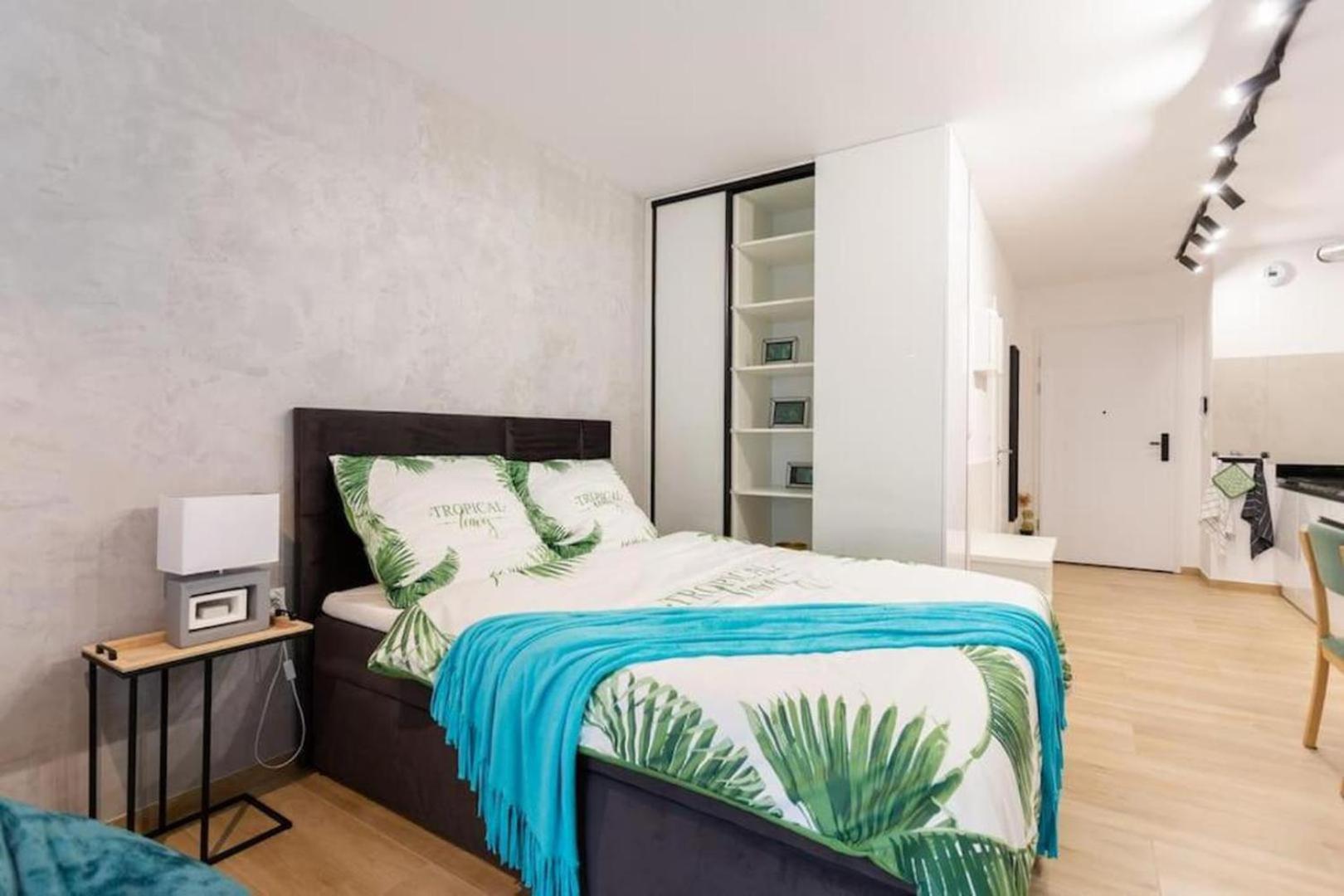Luxurycity Apartment With Terrace ヴロツワフ エクステリア 写真